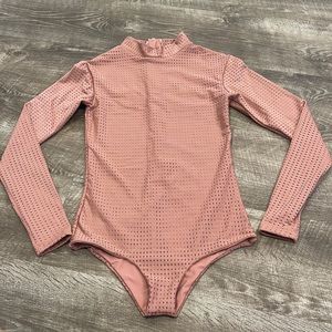 Acacia ehukai mesh full piece in mauve size M NWOT
